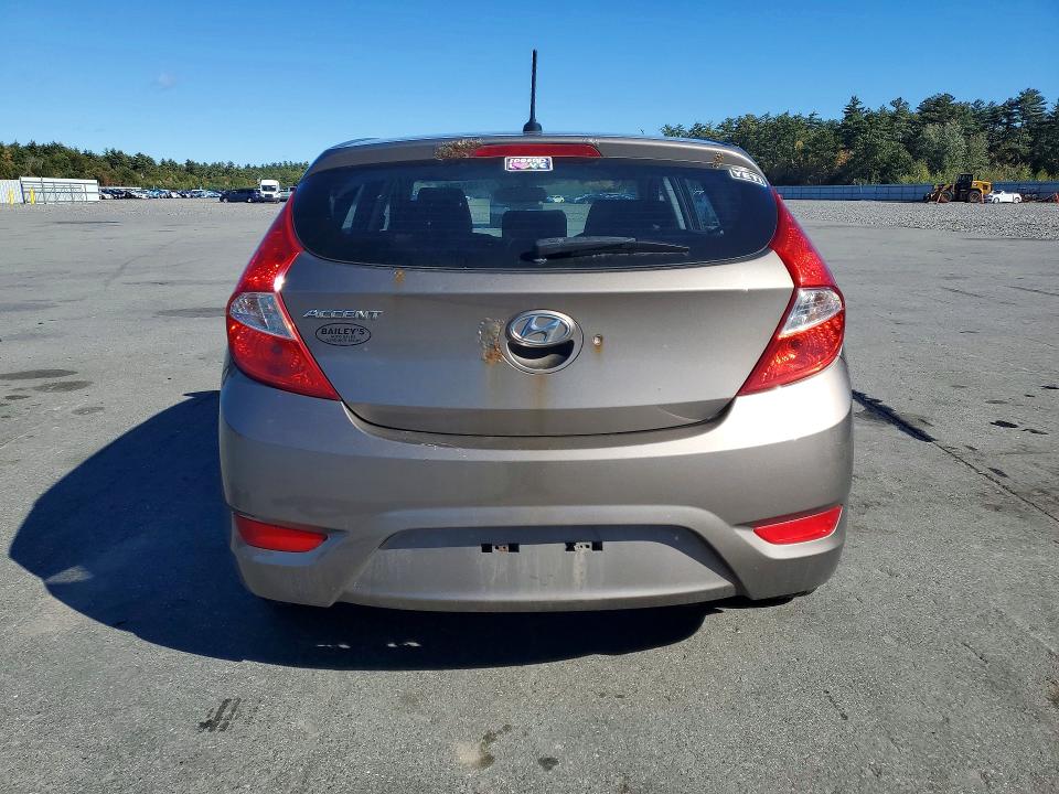 2013 Hyundai Accent მანქანა იყიდება აუქციონზე, vin: KMHCT5AE2DU118461, აუქციონის ნომერი: 71665596