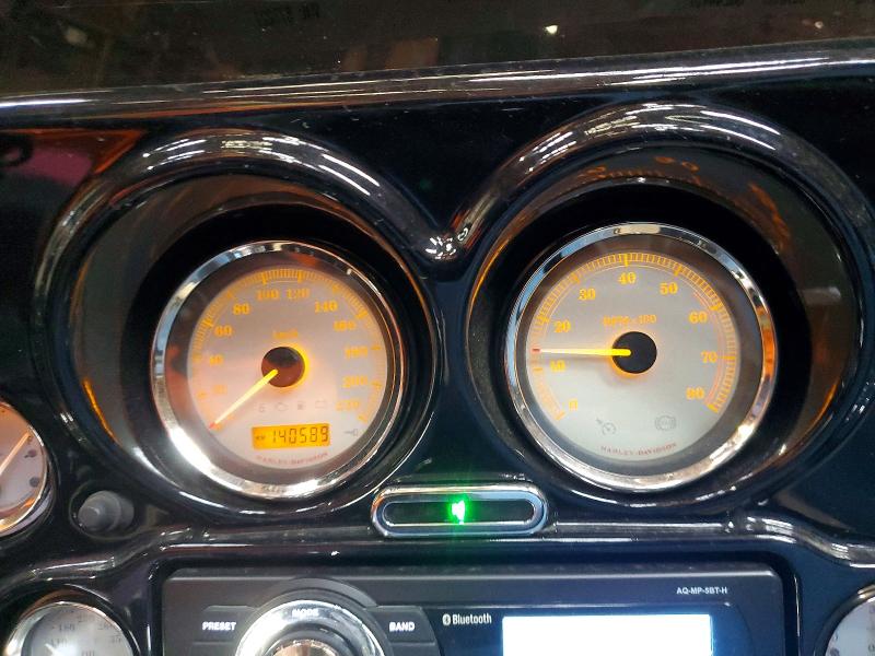 72703356 :رقم المزاد ، 5HD1KB4128Y673227 vin ، 2008 Harley-davidson Flhx مزاد بيع