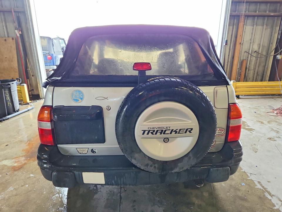 1999 Chevrolet Tracker მანქანა იყიდება აუქციონზე, vin: 2CNBJ186XX6915553, აუქციონის ნომერი: 72111346