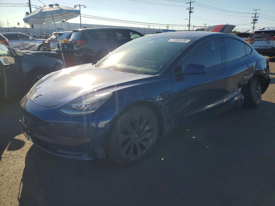Продаж на аукціоні авто 2018 Tesla Model 3, vin: 5YJ3E1EA7JF102534, номер лоту: 71868536