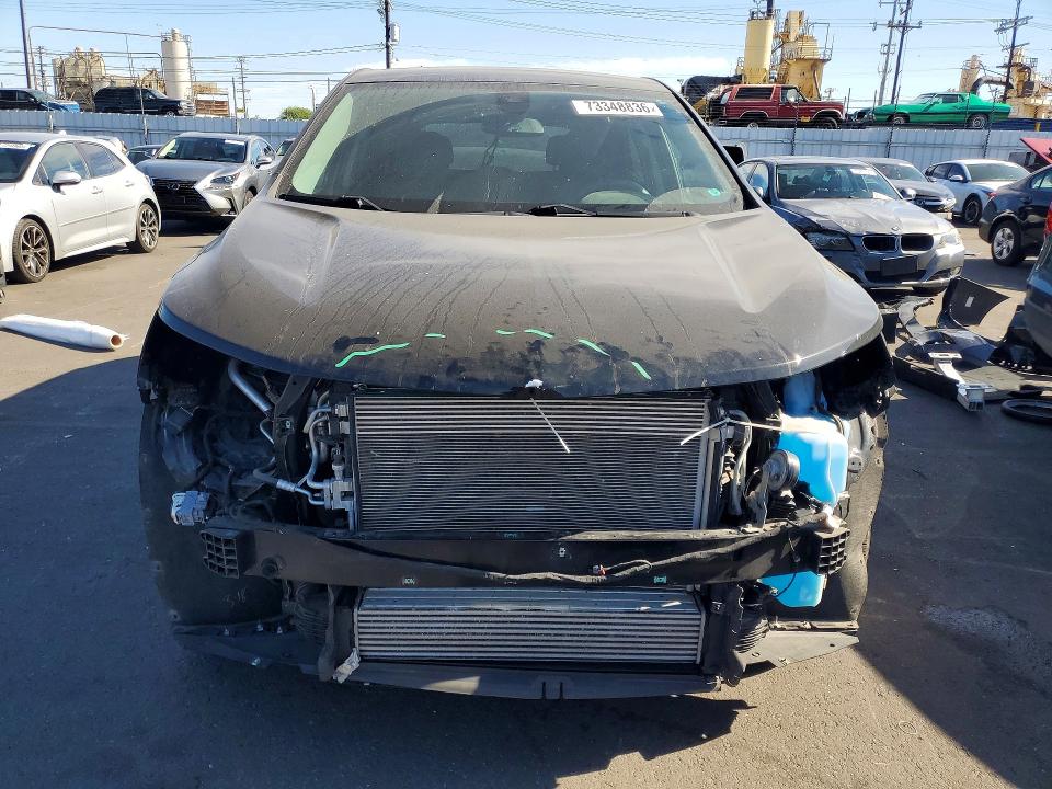 73348836 :رقم المزاد ، 2GNAXTEV2L6116079 vin ، 2020 Chevrolet Equinox مزاد بيع