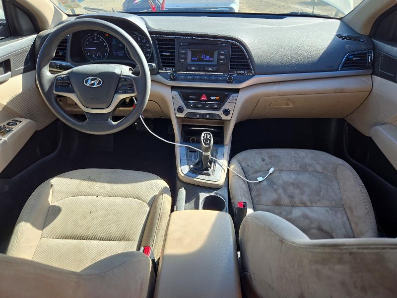 72171176 :رقم المزاد ، 5NPD74LF4HH125618 vin ، 2017 Hyundai Elantra مزاد بيع
