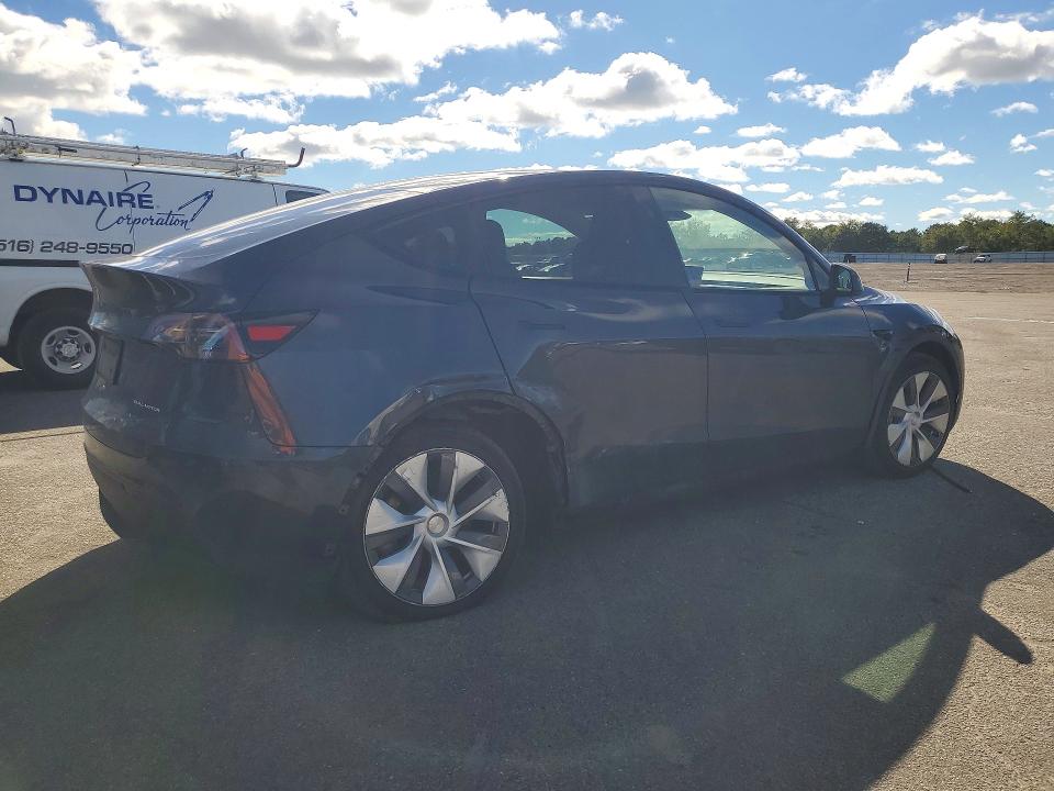 Продажа на аукционе авто 2024 Tesla Model Y, vin: 7SAYGDEE2RA286491, номер лота: 72502086