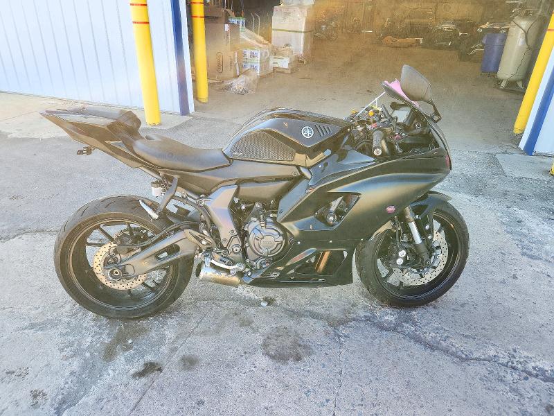 Продажа на аукционе авто 2025 Yamaha Yzfr7, vin: JYARM38E3SA017171, номер лота: 71626846