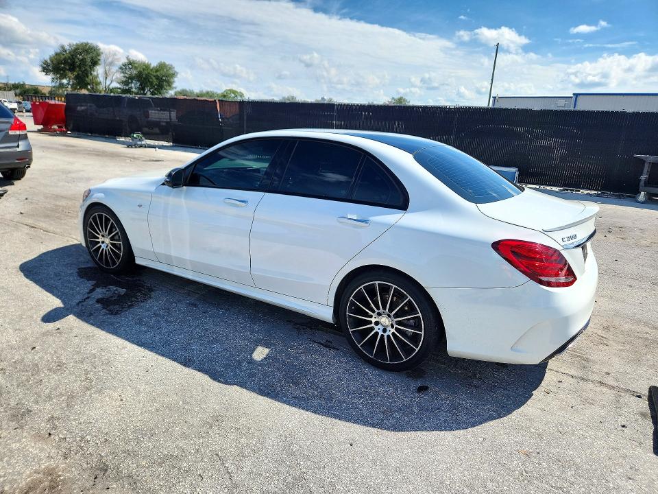 72113976 :رقم المزاد ، 55SWF4JB2HU198656 vin ، 2017 Mercedes-benz C مزاد بيع