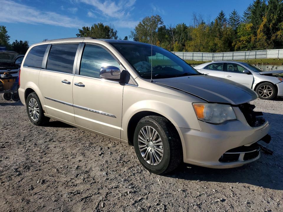 2014 Chrysler Town & Country მანქანა იყიდება აუქციონზე, vin: 2C4RC1CG2ER341278, აუქციონის ნომერი: 71912026