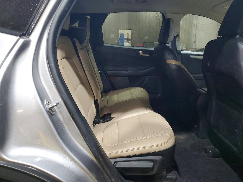 71830926 :رقم المزاد ، 1FMCU0CZ4NUA24843 vin ، 2022 Ford Escape مزاد بيع