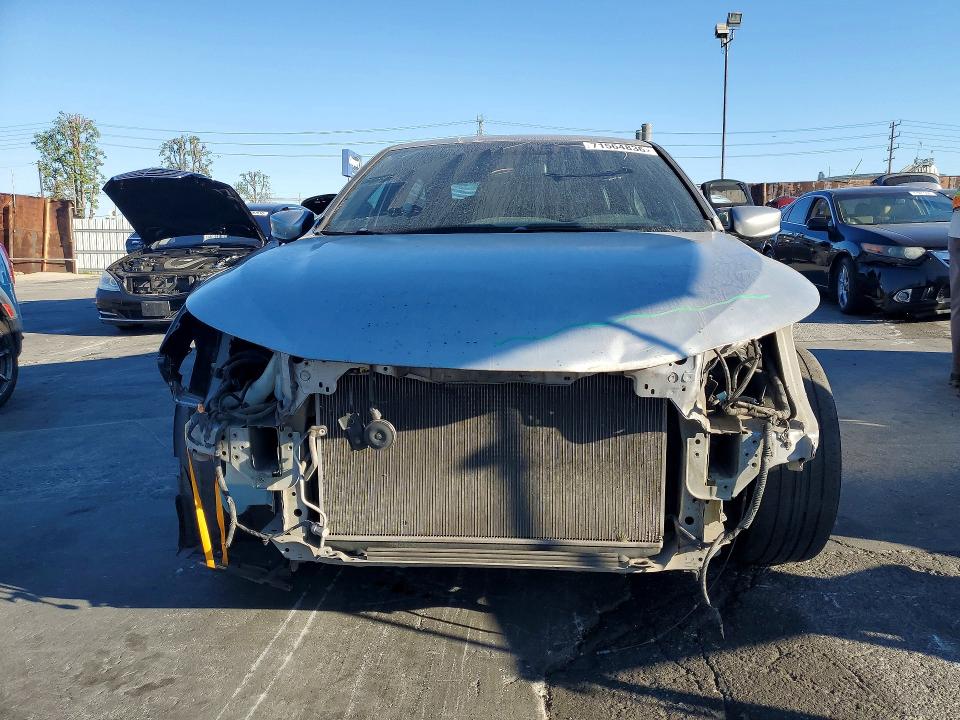 71564836 :رقم المزاد ، 1HGCR2F52HA032814 vin ، 2017 Honda Accord مزاد بيع