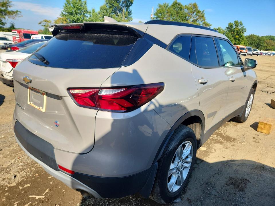 2021 Chevrolet Blazer მანქანა იყიდება აუქციონზე, vin: 3GNKBHR49MS520579, აუქციონის ნომერი: 70976566