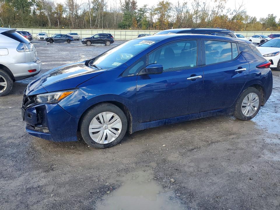 2023 Nissan Leaf მანქანა იყიდება აუქციონზე, vin: 1N4AZ1BV1PC555871, აუქციონის ნომერი: 72301046