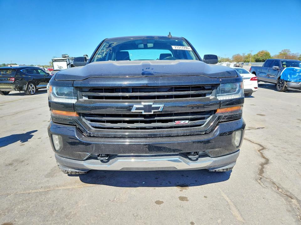 Продаж на аукціоні авто 2017 Chevrolet Silverado, vin: 1GCVKREC1HZ330440, номер лоту: 71317296