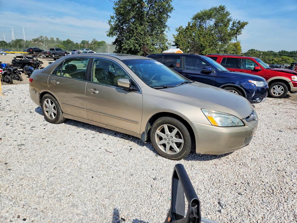 2004 Honda Accord მანქანა იყიდება აუქციონზე, vin: 1HGCM66514A078022, აუქციონის ნომერი: 70490336