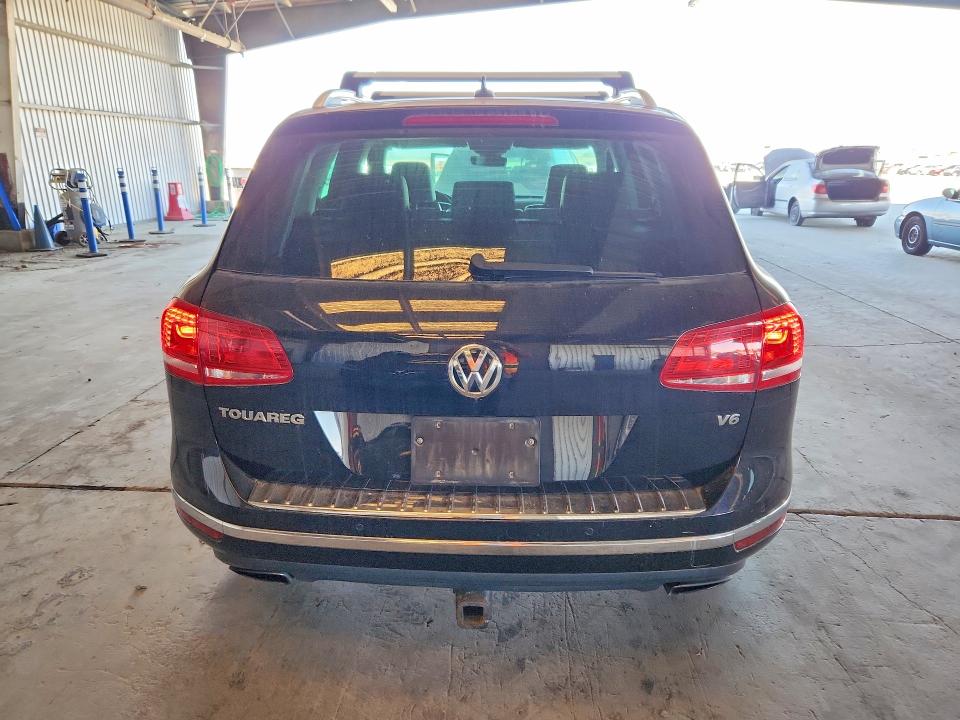 2017 Volkswagen Touareg მანქანა იყიდება აუქციონზე, vin: WVGEF7BP9HD003115, აუქციონის ნომერი: 71831456