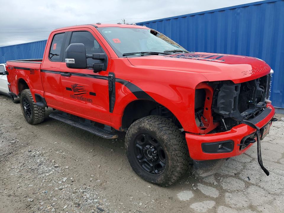 Продаж на аукціоні авто 2023 Ford F350, vin: 1FT8X3BA7PED39826, номер лоту: 71446316