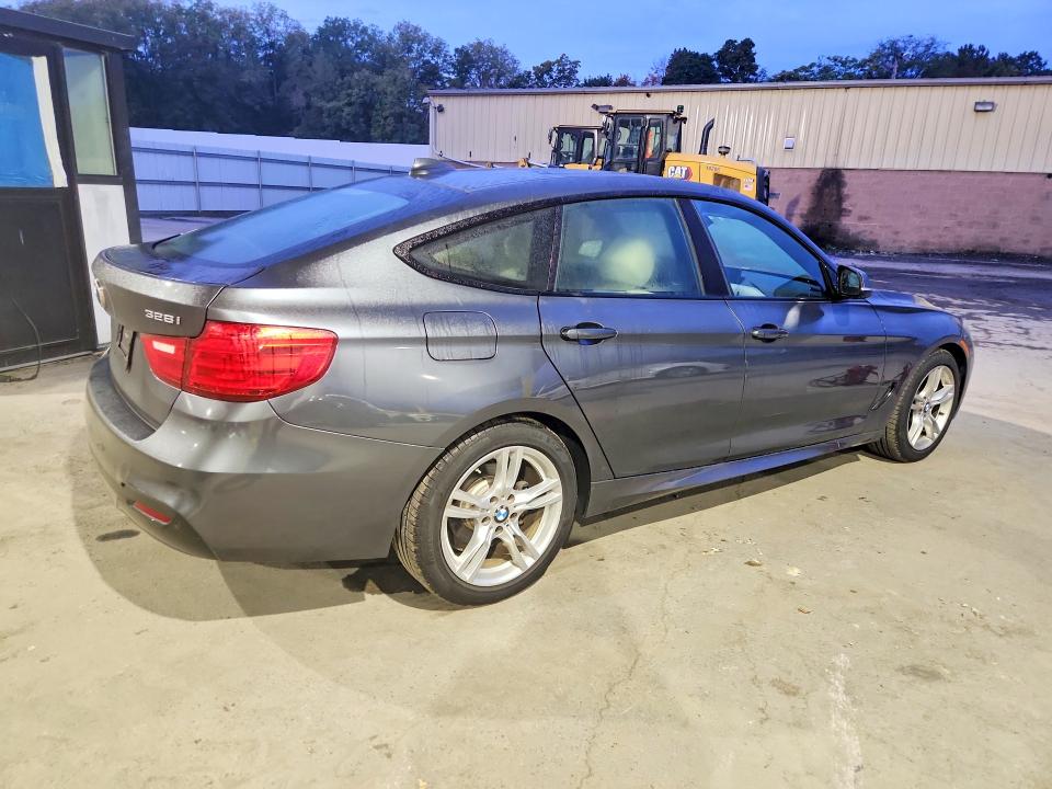 2015 Bmw 328 მანქანა იყიდება აუქციონზე, vin: WBA3X5C50FD561276, აუქციონის ნომერი: 70975566