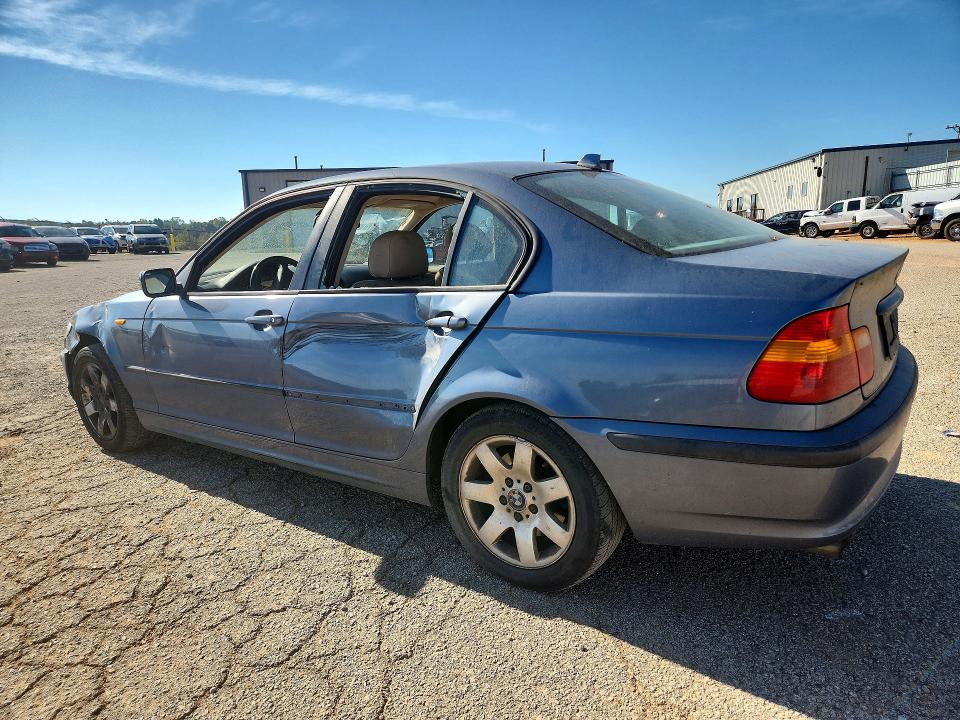 70701136 :رقم المزاد ، WBAEU33435PR20629 vin ، 2005 Bmw 325 مزاد بيع