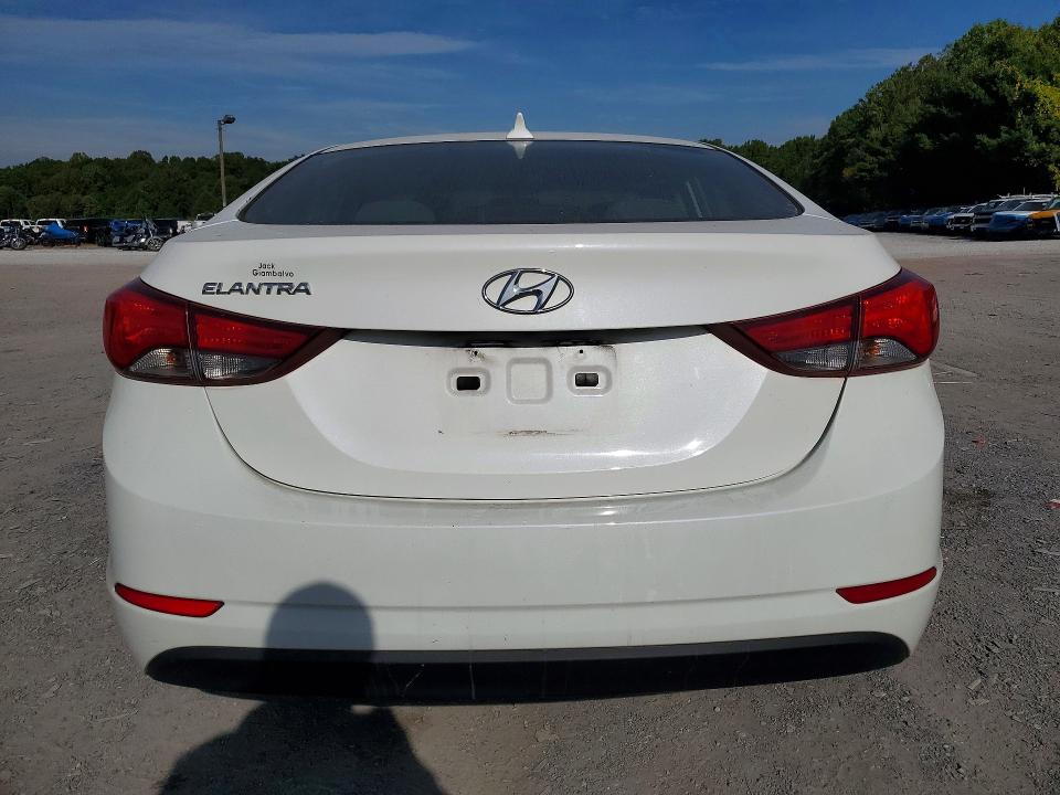 Auction sale of the 2015 Hyundai Elantra, vin: 5NPDH4AE6FH545224, lot number: 71584136