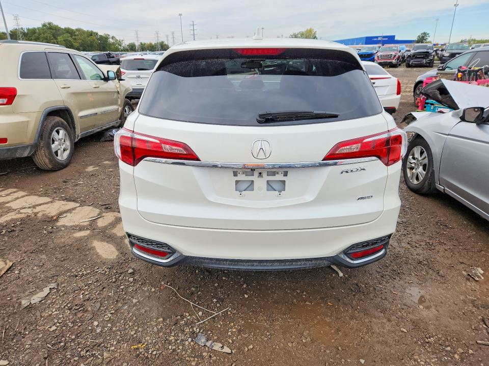 Продаж на аукціоні авто 2018 Acura Rdx, vin: 5J8TB4H57JL023713, номер лоту: 71428266