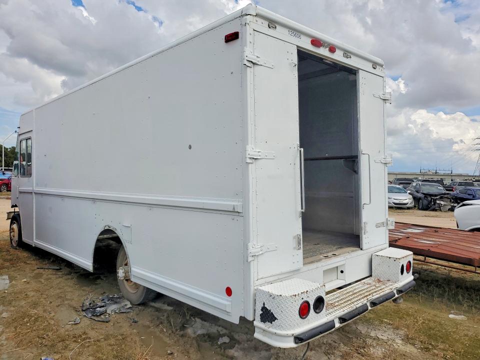 Продажа на аукционе авто 2001 Freightliner Mt45 Chassis, vin: 4UZAANBW91CJ66920, номер лота: 70365826