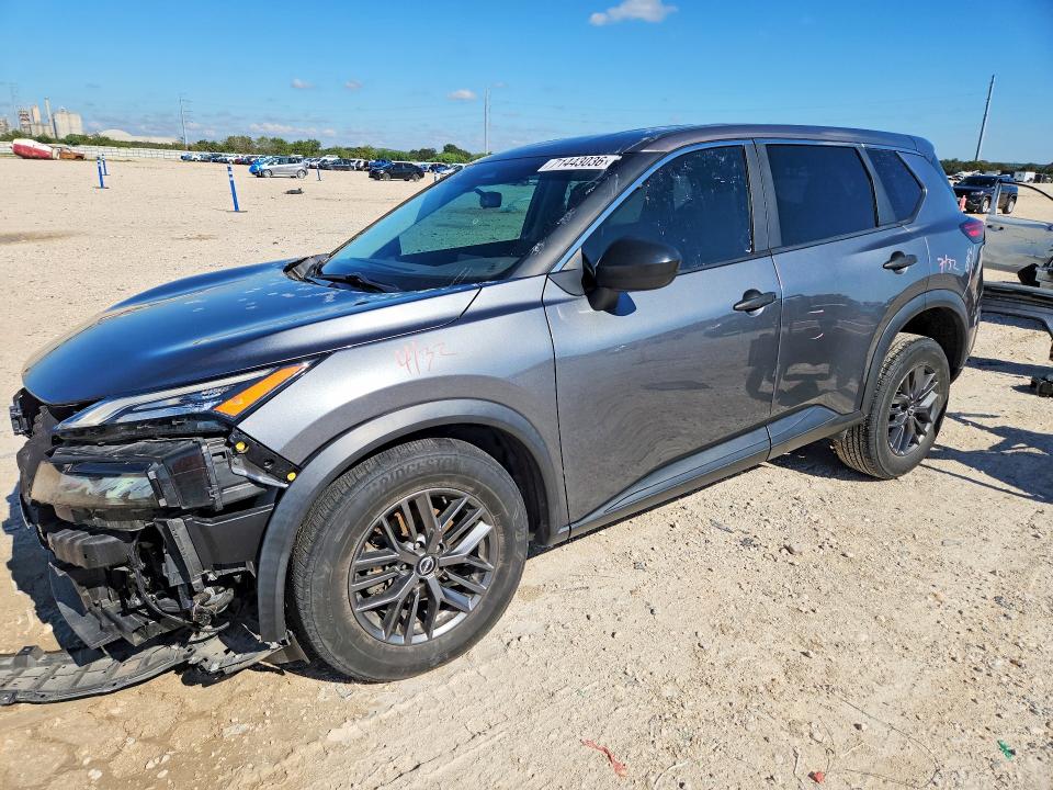 2023 Nissan Rogue მანქანა იყიდება აუქციონზე, vin: 5N1BT3AA2PC892801, აუქციონის ნომერი: 71443036