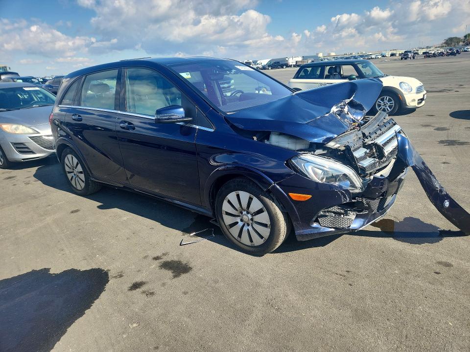2017 Mercedes-benz B მანქანა იყიდება აუქციონზე, vin: WDDVP9AB2HJ012247, აუქციონის ნომერი: 74355596
