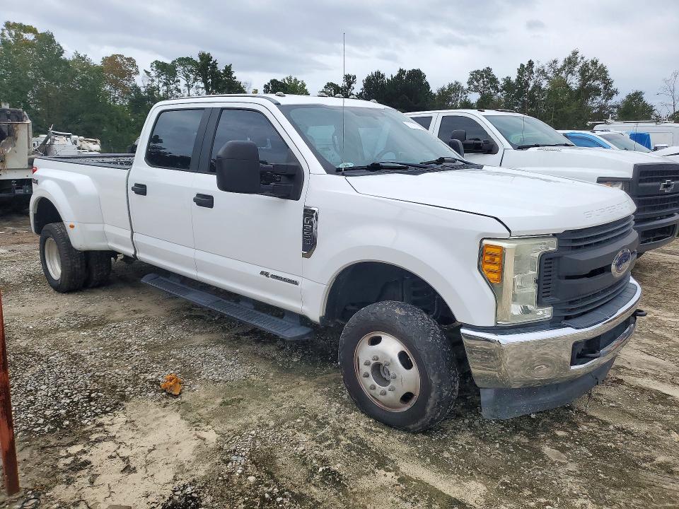 2017 Ford F350 მანქანა იყიდება აუქციონზე, vin: 1FT8W3DT7HEB26460, აუქციონის ნომერი: 71745246