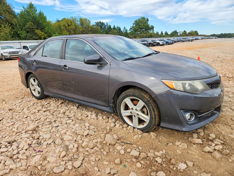 2012 Toyota Camry მანქანა იყიდება აუქციონზე, vin: 4T1BF1FK1CU150777, აუქციონის ნომერი: 70686846