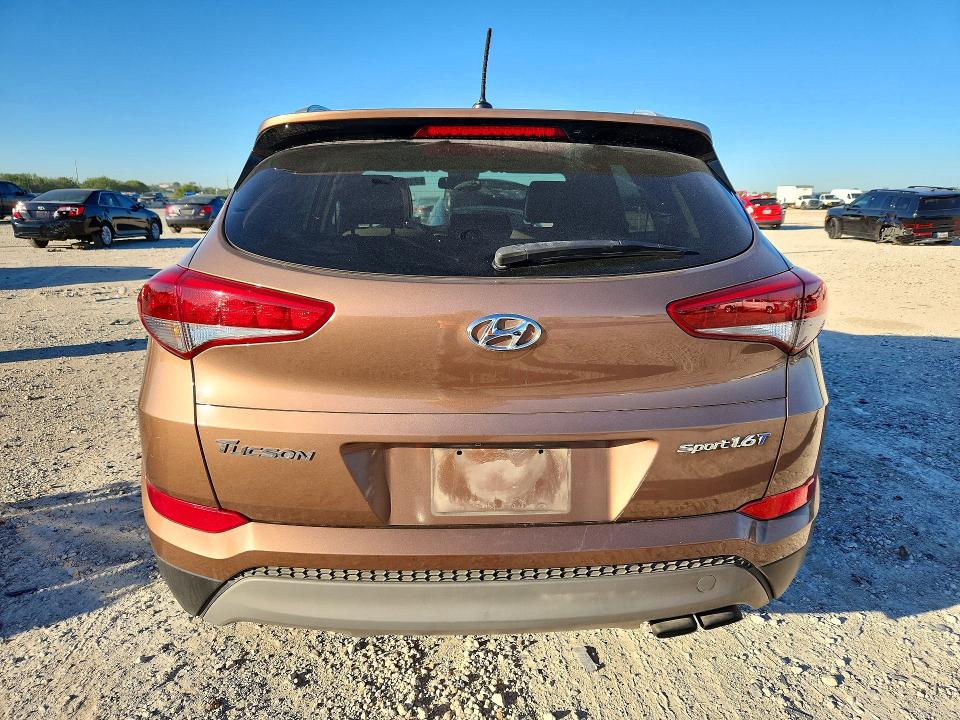 Продажа на аукционе авто 2017 Hyundai Tucson, vin: KM8J33A23HU392761, номер лота: 71943146
