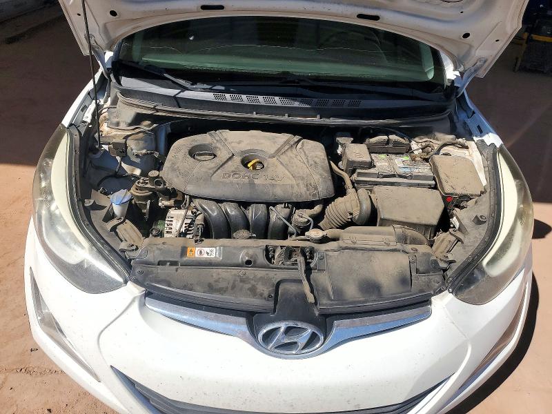 72198776 :رقم المزاد ، 5NPDH4AE4FH563821 vin ، 2015 Hyundai Elantra مزاد بيع