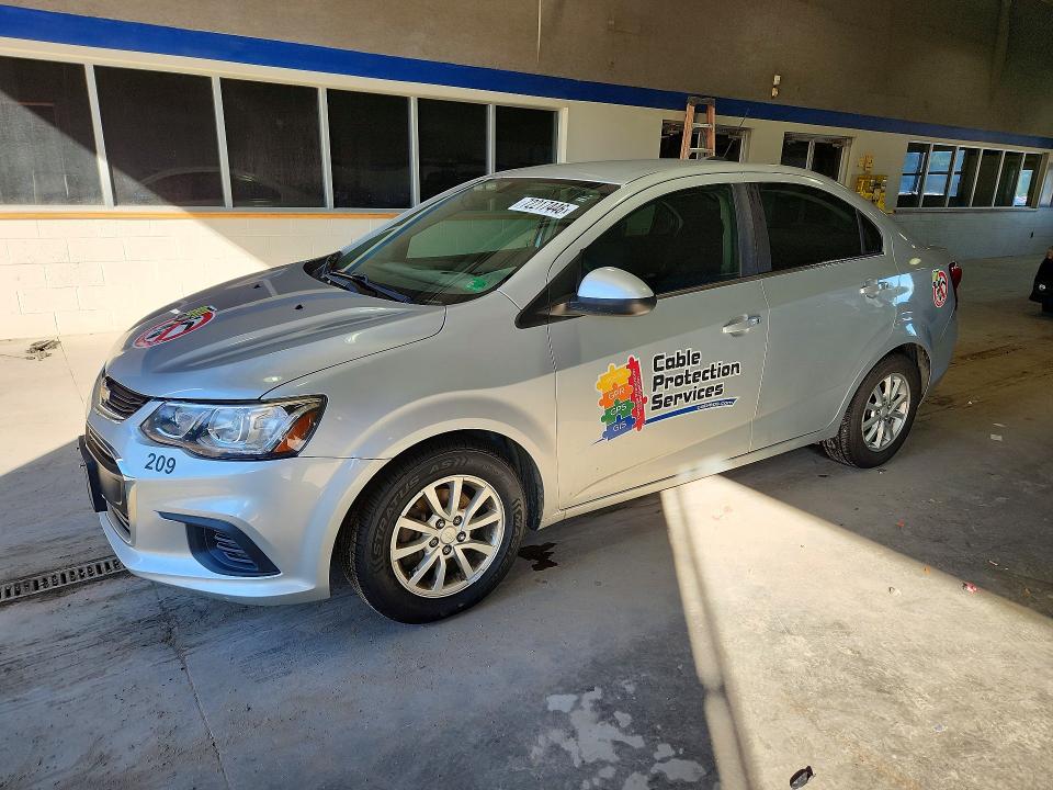 72217446 :رقم المزاد ، 1G1JD5SB6L4103207 vin ، 2020 Chevrolet Sonic مزاد بيع
