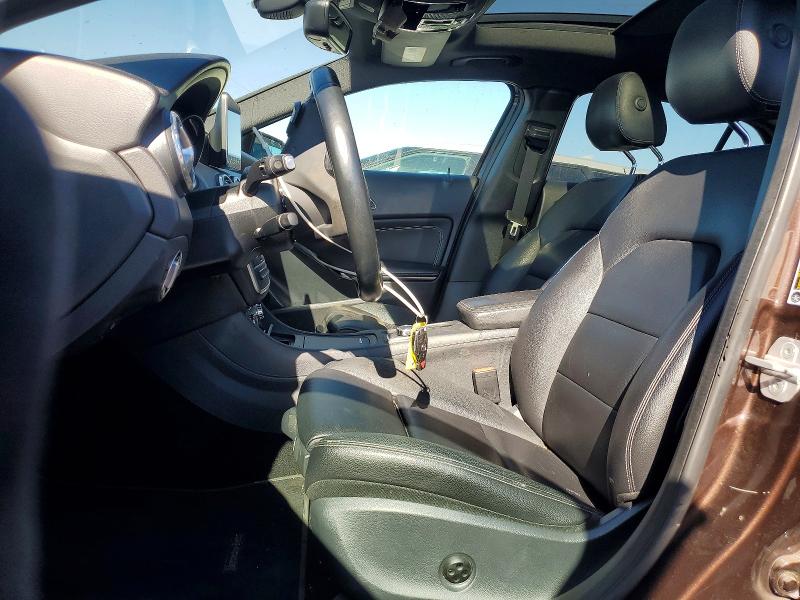 70502516 :رقم المزاد ، WDCTG4EB8GJ205378 vin ، 2016 Mercedes-benz Gla مزاد بيع