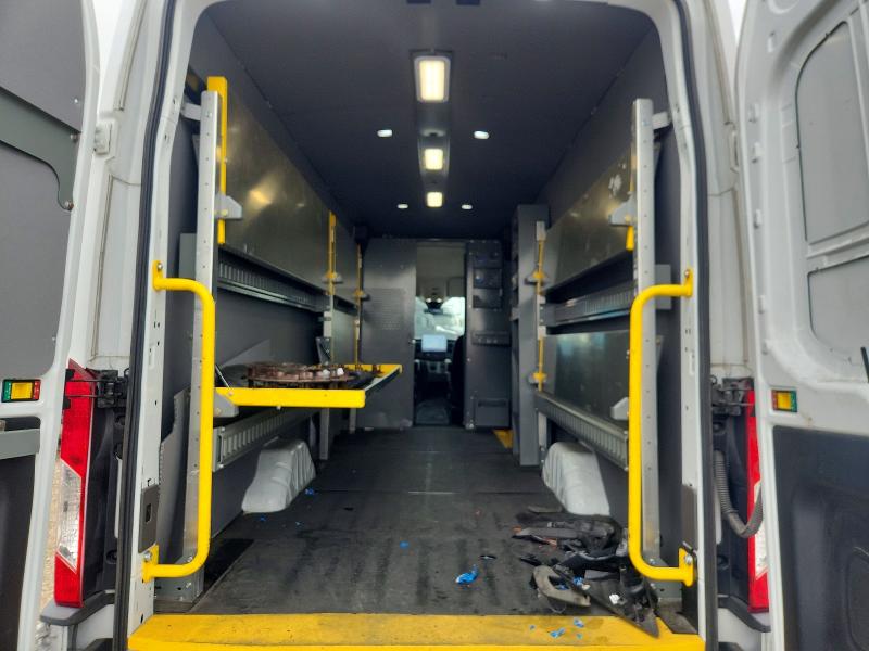 69025066 :رقم المزاد ، 1FTBW3XK6NKA00466 vin ، 2022 Ford Transit مزاد بيع