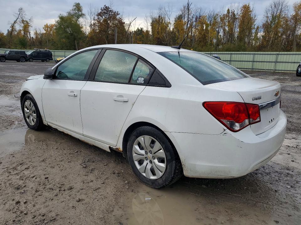 72332126 :رقم المزاد ، 1G1PA5SG2E7183668 vin ، 2014 Chevrolet Cruze مزاد بيع