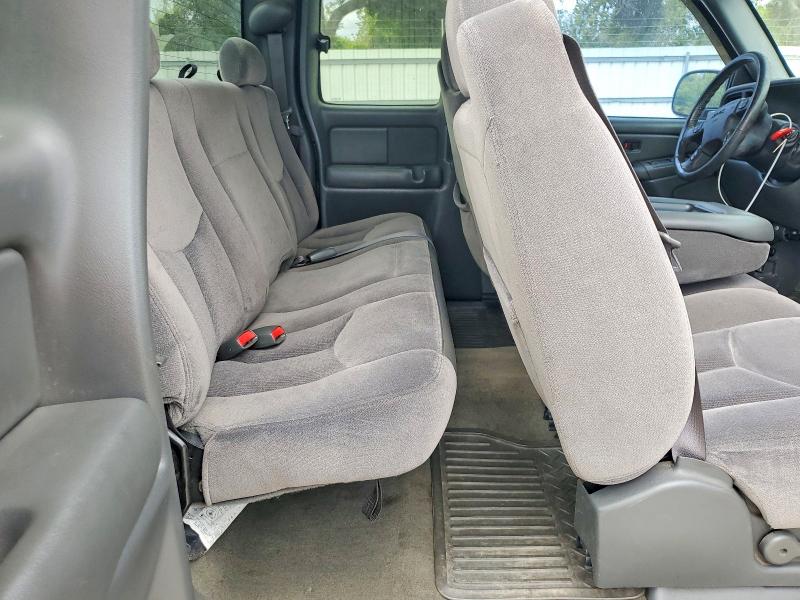 71456946 :رقم المزاد ، 2GTEC19T541110438 vin ، 2004 Gmc New Sierra مزاد بيع