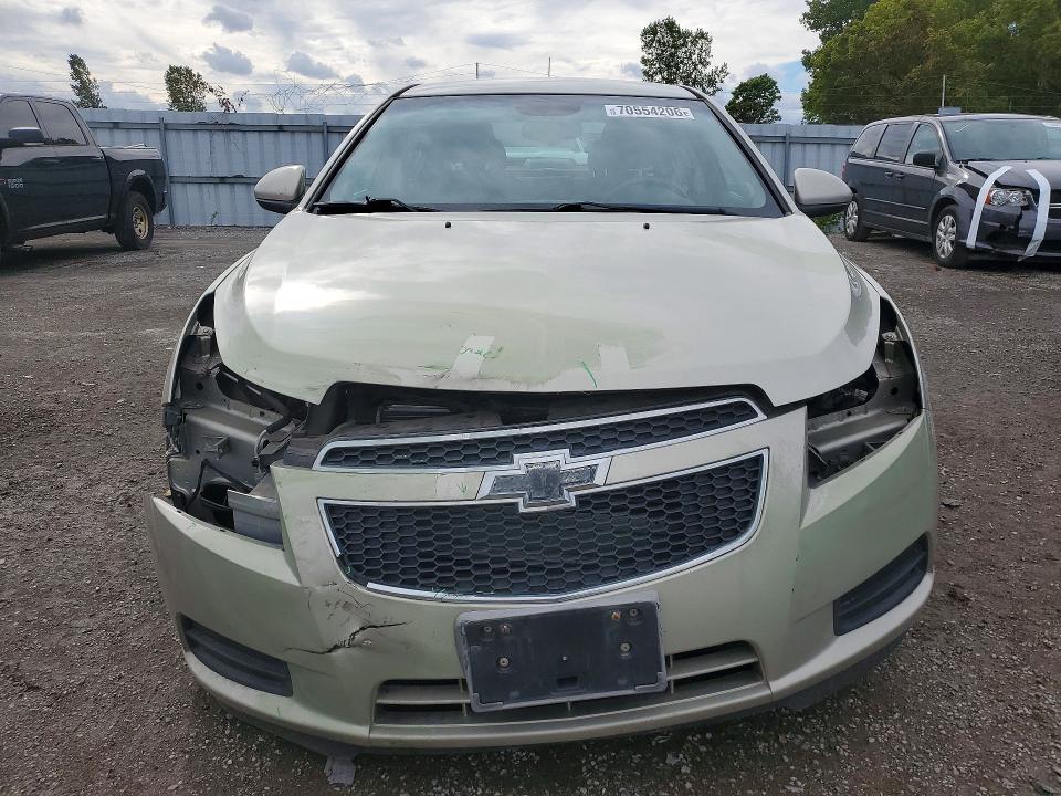 70554206 :رقم المزاد ، 1G1PC5SB1E7345773 vin ، 2014 Chevrolet Cruze مزاد بيع