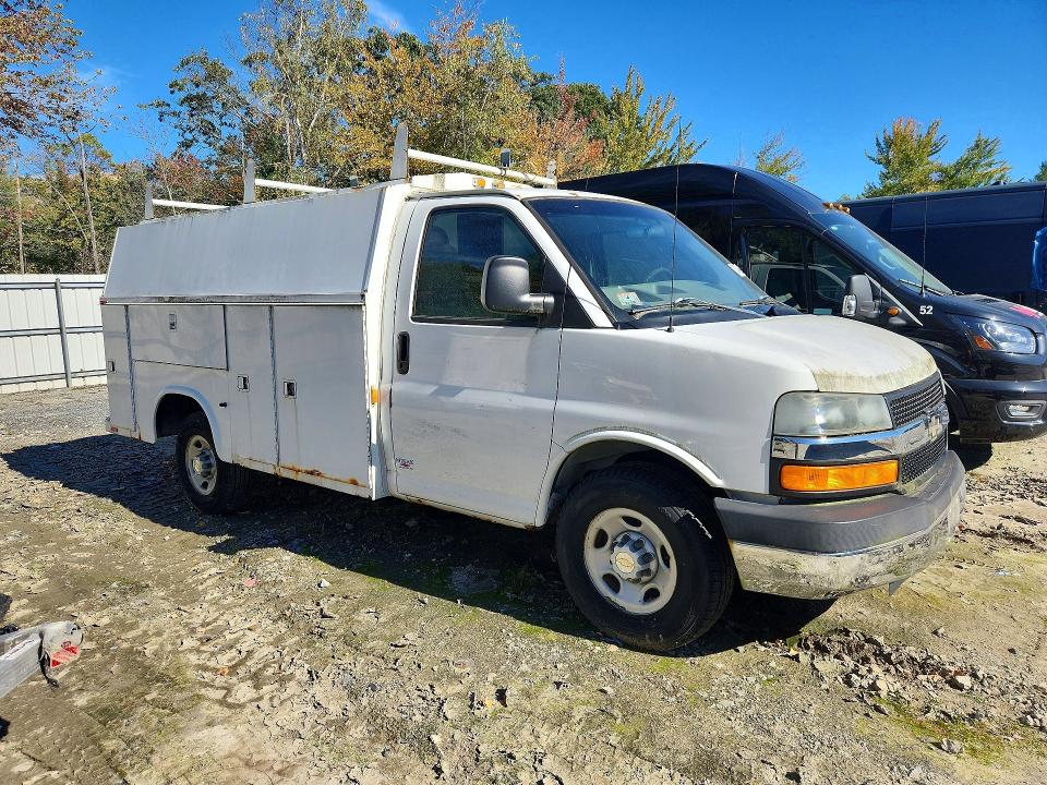 Продаж на аукціоні авто 2003 Chevrolet Express G3500, vin: 1GBHG31U931180079, номер лоту: 70674856
