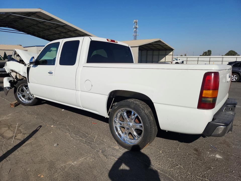 Продаж на аукціоні авто 2002 Chevrolet Silverado, vin: 2GCEC19T621365189, номер лоту: 71994796