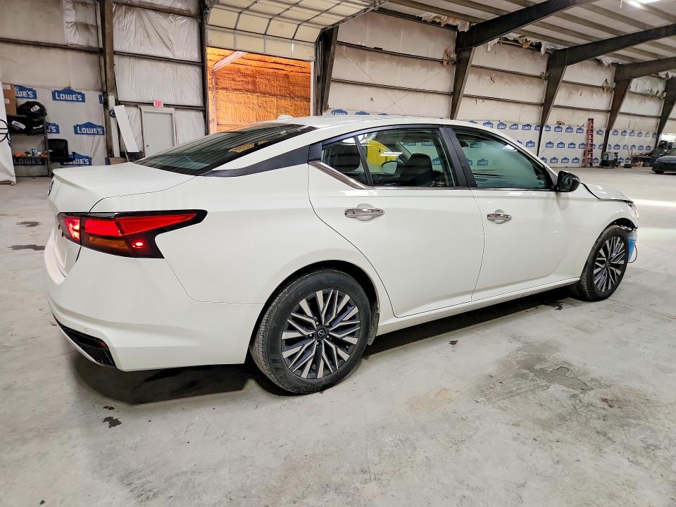 71450256 :رقم المزاد ، 1N4BL4DV8SN393934 vin ، 2025 Nissan Altima مزاد بيع