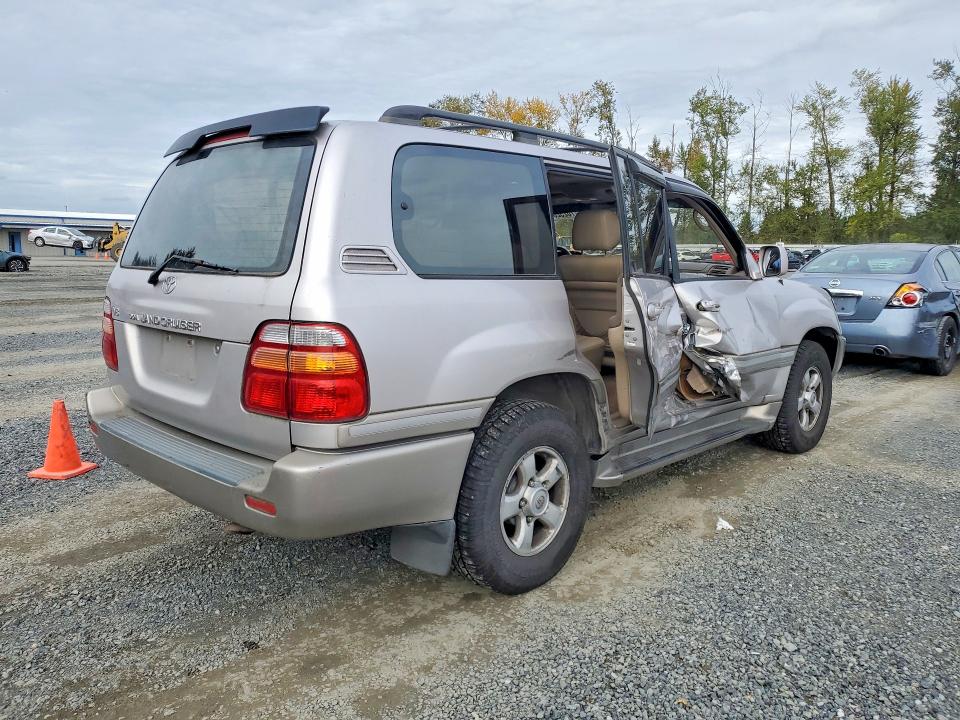 70252066 :رقم المزاد ، JT3HT05JXY0085604 vin ، 2000 Toyota Land Cruiser مزاد بيع