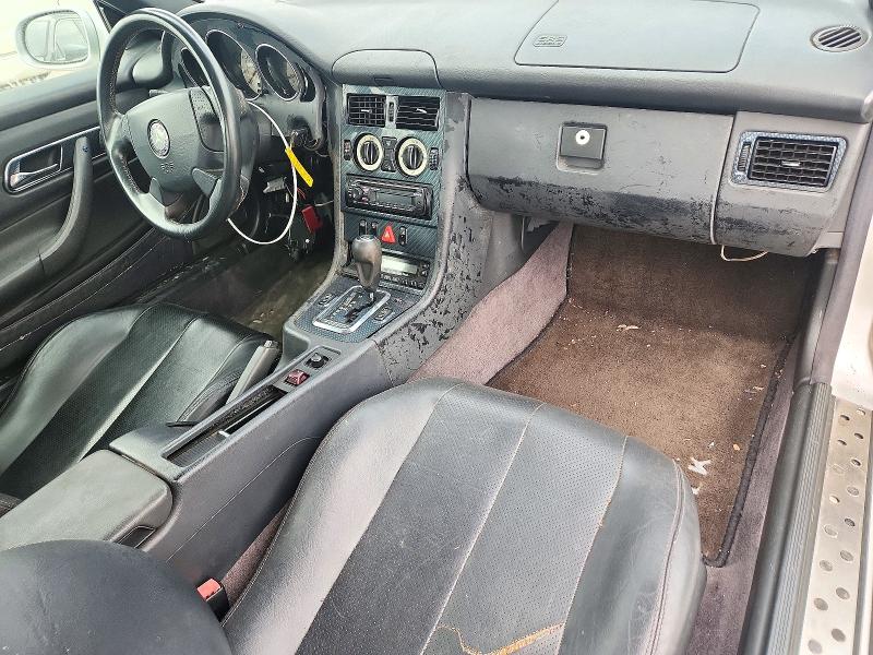 Aukcja sprzedaży 1998 Mercedes-benz Slk, vin: WDBKK47F7WF045851, numer aukcji: 72412856
