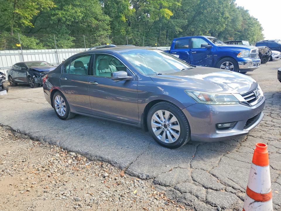 Продажа на аукционе авто 2014 Honda Accord, vin: 1HGCR3F84EA035077, номер лота: 69463516