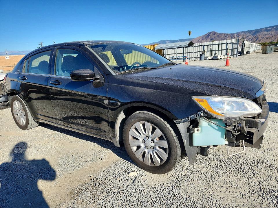 Продажа на аукционе авто 2014 Chrysler 200, vin: 1C3CCBAB2EN213000, номер лота: 70362606