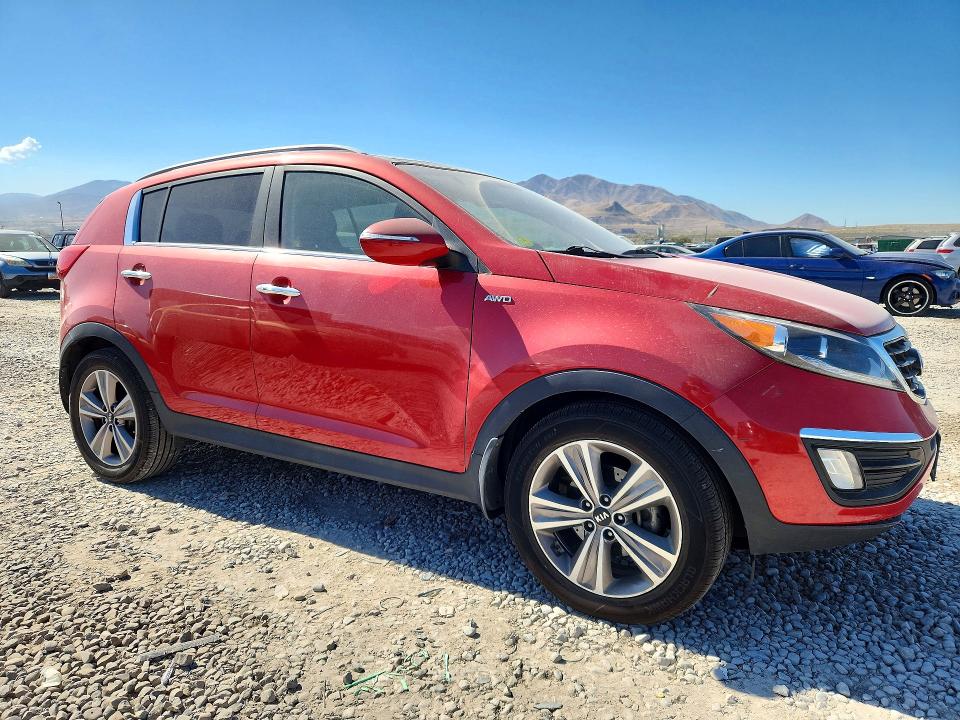 Продажа на аукционе авто 2014 Kia Sportage, vin: KNDPCCA65E7601686, номер лота: 72241916