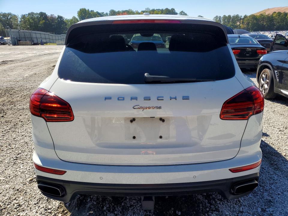 Продажа на аукционе авто 2016 Porsche Cayenne, vin: WP1AA2A29GLA01927, номер лота: 72215526