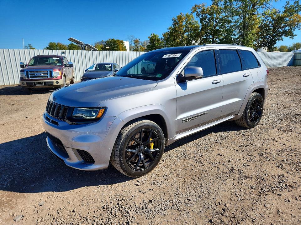 71677946 :رقم المزاد ، 1C4RJFN9XJC266611 vin ، 2018 Jeep Grand Cherokee مزاد بيع