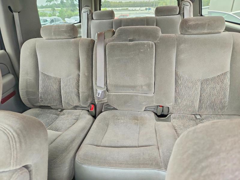 Продаж на аукціоні авто 2004 Chevrolet Suburban, vin: 1GNEC16ZX4J292143, номер лоту: 71712206