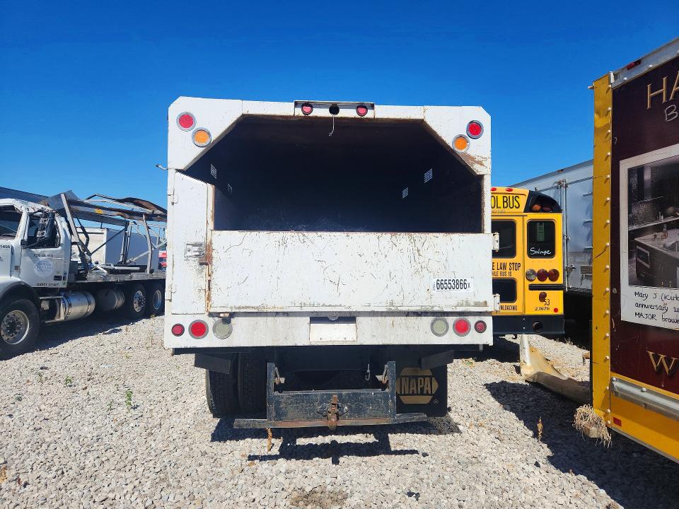 66553866 :رقم المزاد ، 1GDJ6C1EX5F527915 vin ، 2005 Gmc C60 مزاد بيع