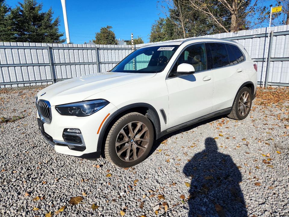 Продаж на аукціоні авто 2021 Bmw X5, vin: 5UXCR6C03M9D94937, номер лоту: 72320996