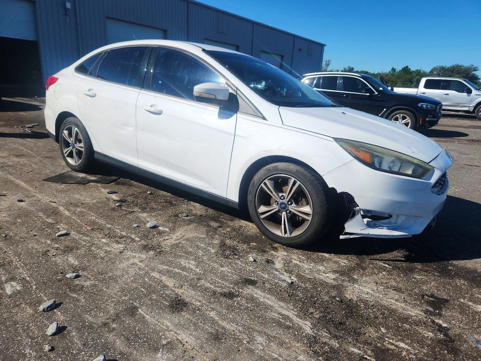 2016 Ford Focus მანქანა იყიდება აუქციონზე, vin: 1FADP3FE8GL385713, აუქციონის ნომერი: 72226156