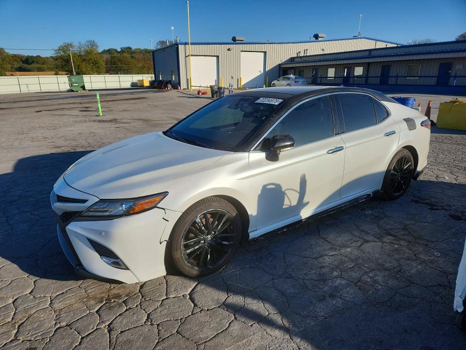 2018 Toyota Camry მანქანა იყიდება აუქციონზე, vin: 4T1BZ1HK5JU001855, აუქციონის ნომერი: 72234976